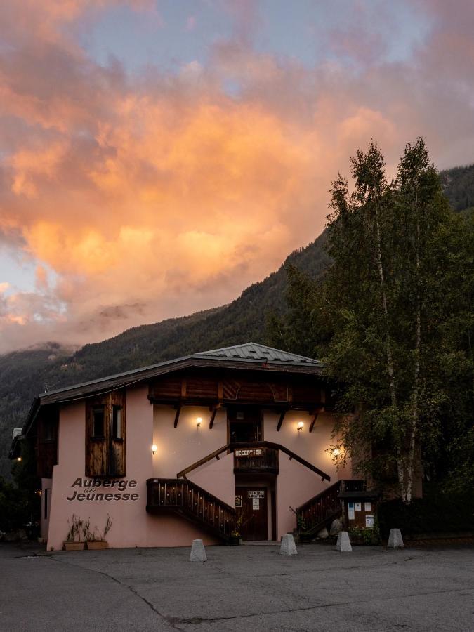 Auberge De Jeunesse Hi Chamonix Exterior foto