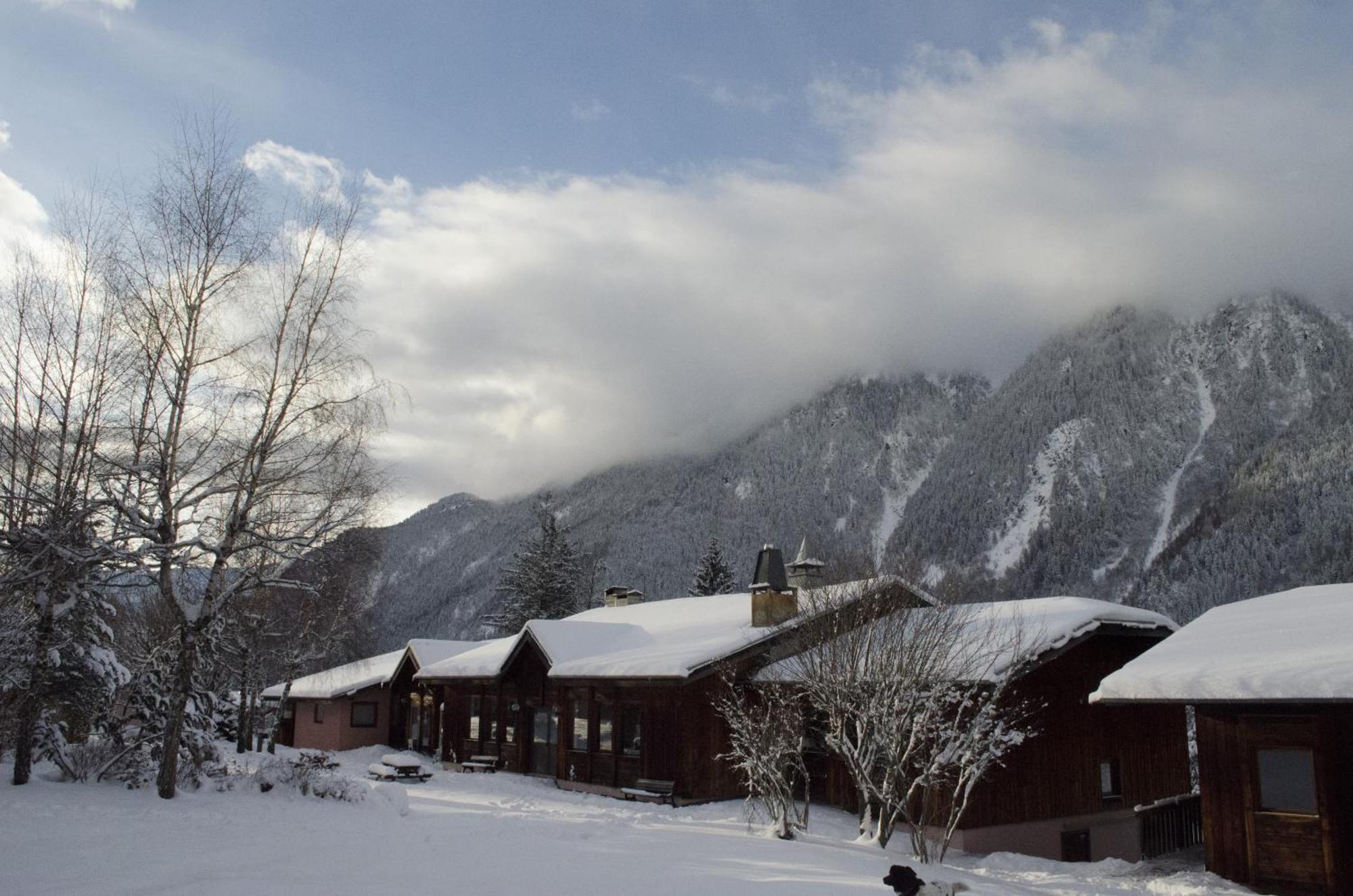 Auberge De Jeunesse Hi Chamonix Exterior foto
